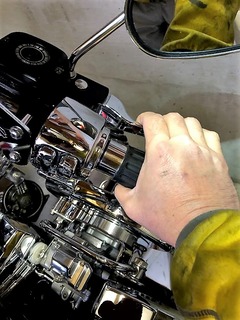 r03.3.22⑮ブレーキパッドの組み付け