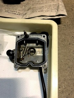 h30.5.24④取り外したパーツをつけ込み