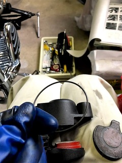 r03.3.22⑧ブレーキパッドの組み付け