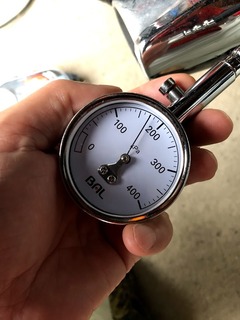 r02.8.30②空気圧チェック