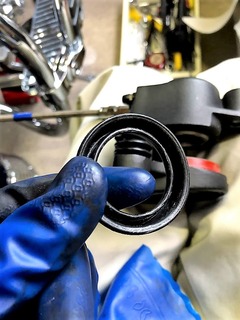 r03.3.22⑥ブレーキパッドの組み付け