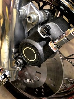 r03.3.22⑬ブレーキパッドの組み付け