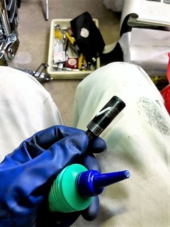 r03.3.22⑩ブレーキパッドの組み付け