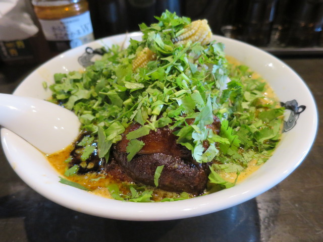 カラシビ味噌らー麺 鬼金棒 神田店 神田 パクチーカラシビ味噌らー麺 肉増し 楽しく飲んで食べましょう タマニハシリマショウ カラシビ味噌らー麺 鬼金棒 神田店 神田 パクチーカラシビ味噌らー麺 肉増し 楽しく飲んで食べましょう タマニハシリマショウ
