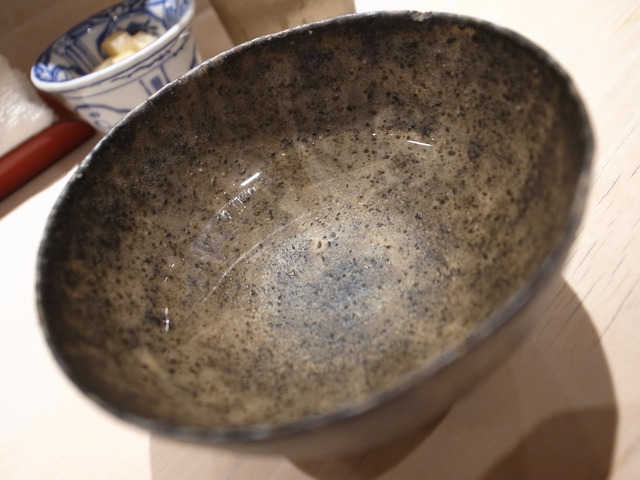 R0016090