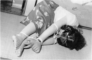 186 緊縛美のオンパレード  32-1M001d