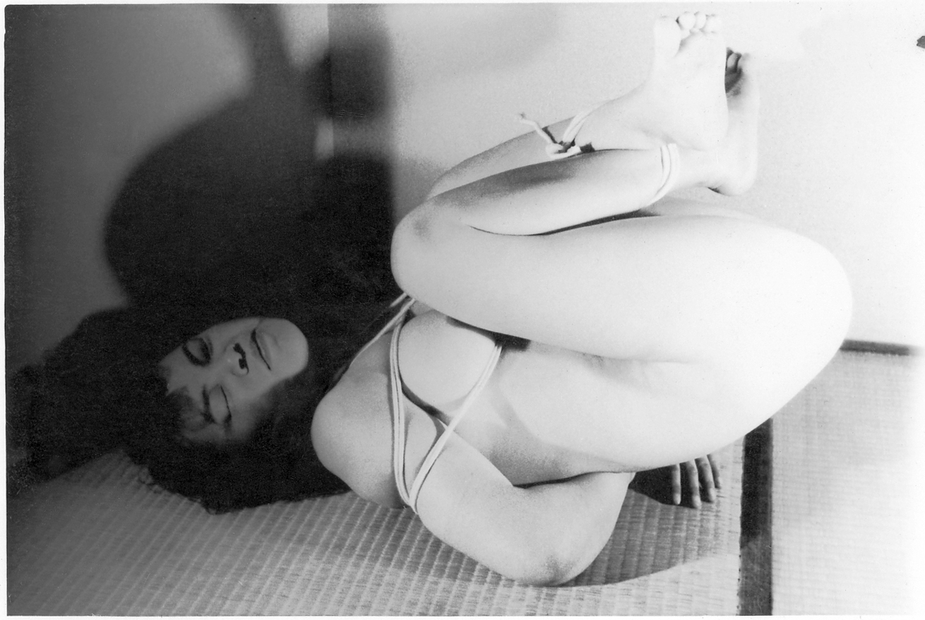 ズロース緊縛  in 1951-'75