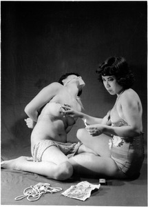 202-04A 春日・伊吹 灸点地獄 001c