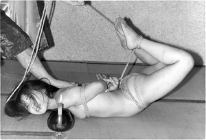 190-11b ローズ秋山 たな?2 001d