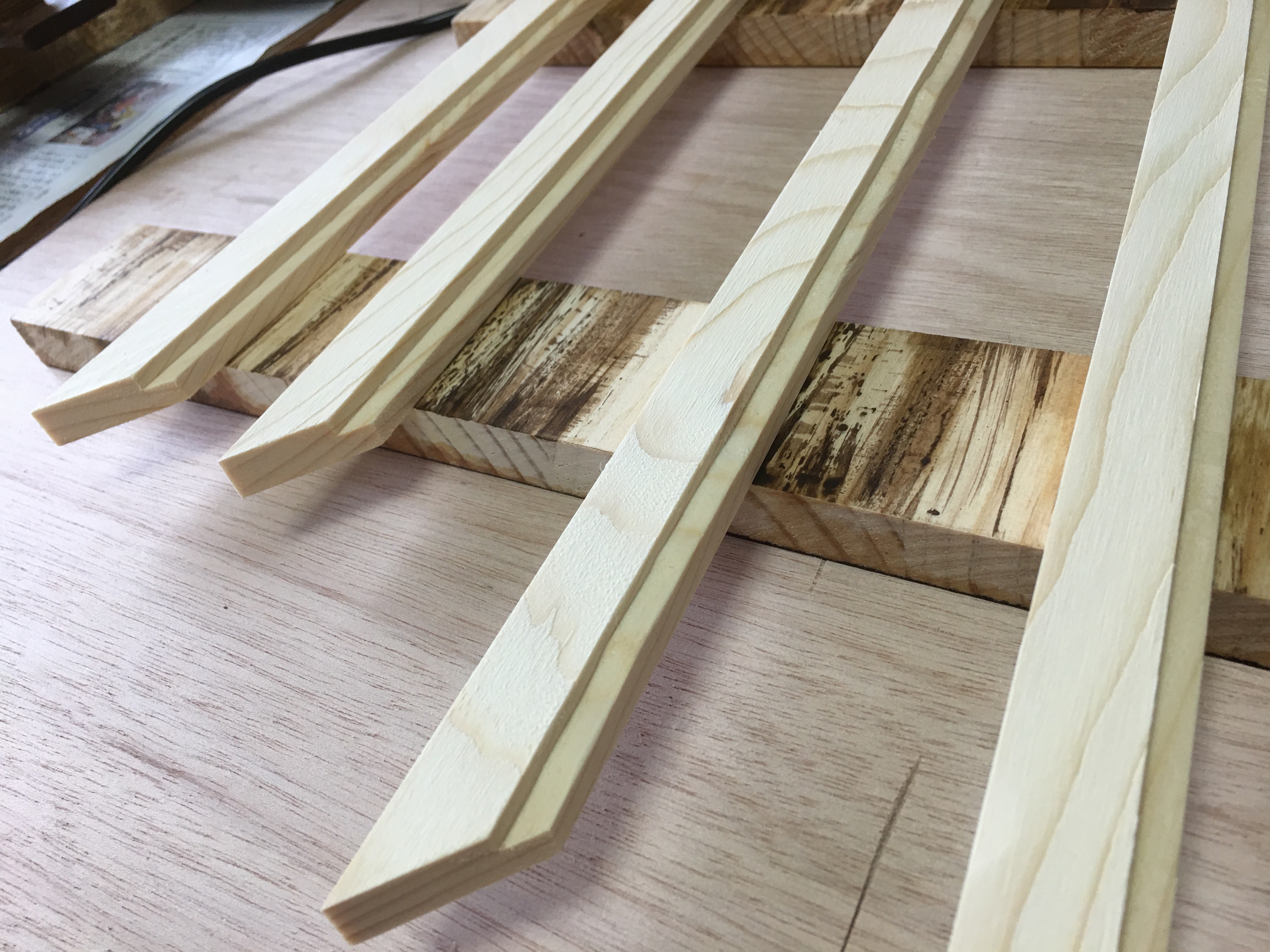 Diy 額縁をトリマーで作ってみた とっちゃんnature