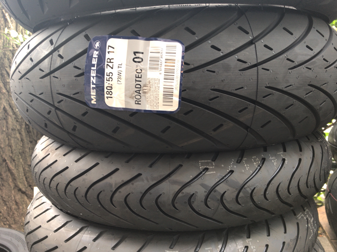 ポイント5倍 METZELER 2681200+2681300 GSR750 GR7NA ROADTEC 01 120/70ZR17 180/55ZR17 TL タイヤ前後1台分 メッツラー 2681200 2681300 BMW K1200GT ROADTEC 01 120 70ZR17 180 55ZR17 TL タイヤ前後1台分 メッツラー