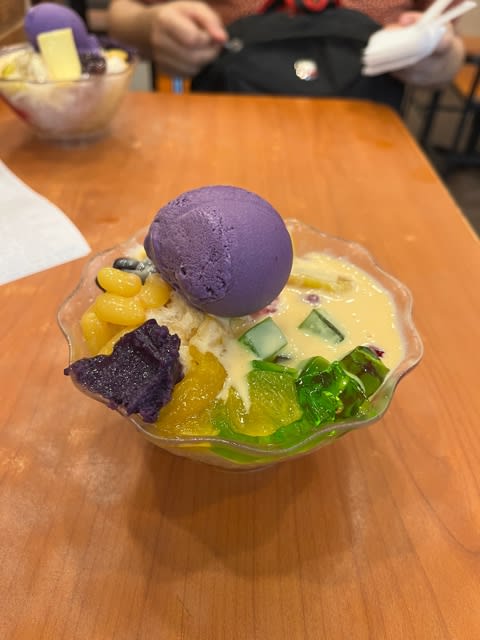 【番外編】フィリピンかき氷・ハロハロ : 今日のセブ島(だいたい)午前6時