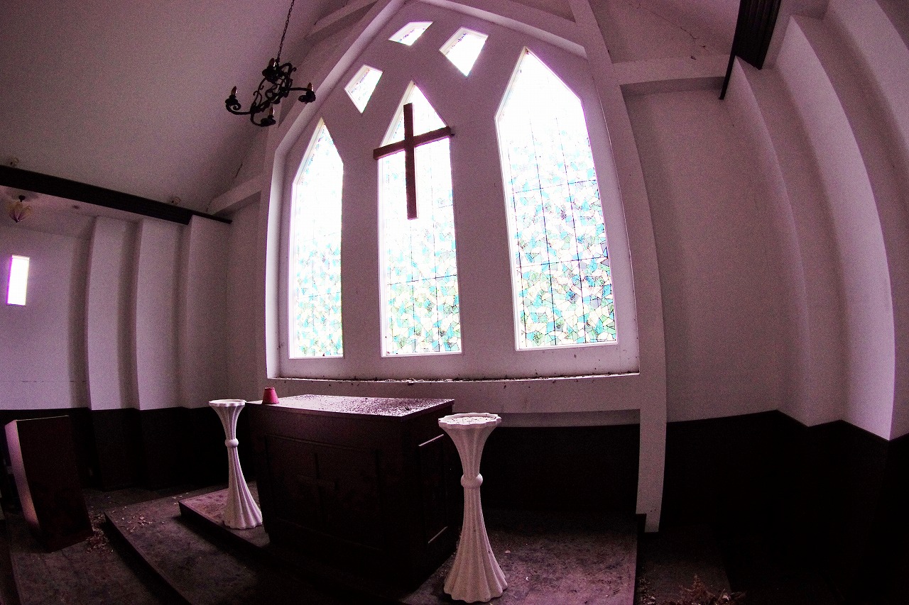 エテルナ教会 秘境探検チーム Mr Legend編