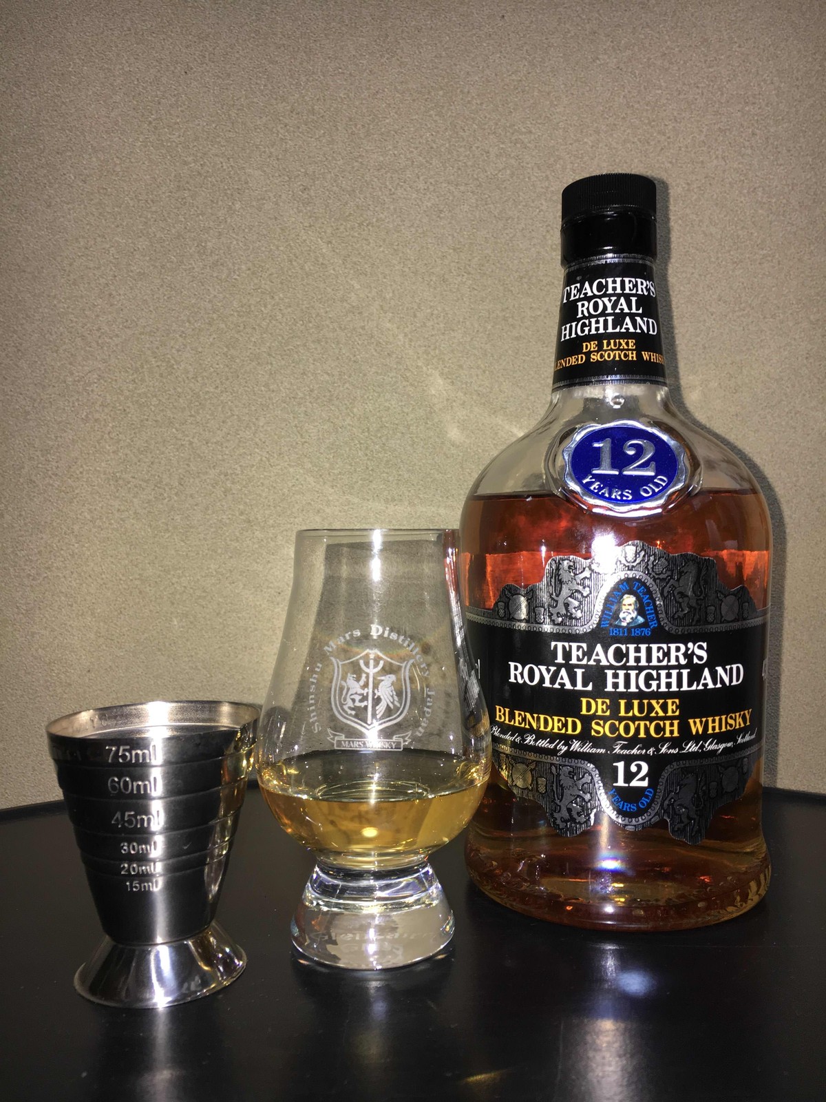 古酒　ティーチャーズ　ロイヤルハイランド　ウイスキー　12年　760ml　特級 ティーチャーズ ロイヤルハイランド12年特級表示 - 紬と