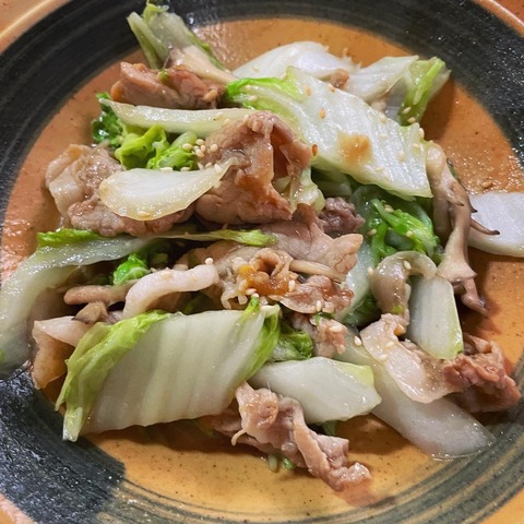 豚肉とミニ白菜と舞茸の炒め