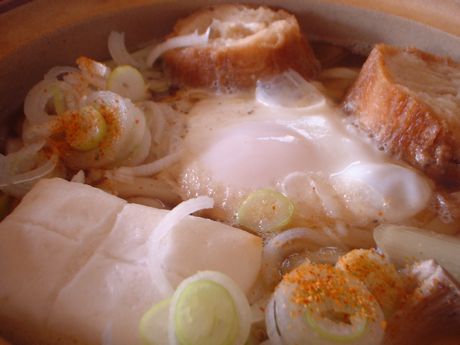 鍋焼きうどん（仙台麩入り）