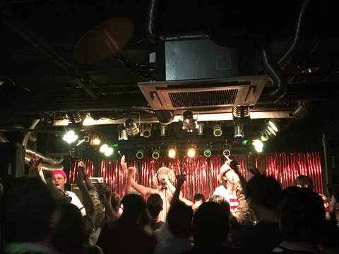 5CA3304E-733D-447A-907B-D507AF4C0E40