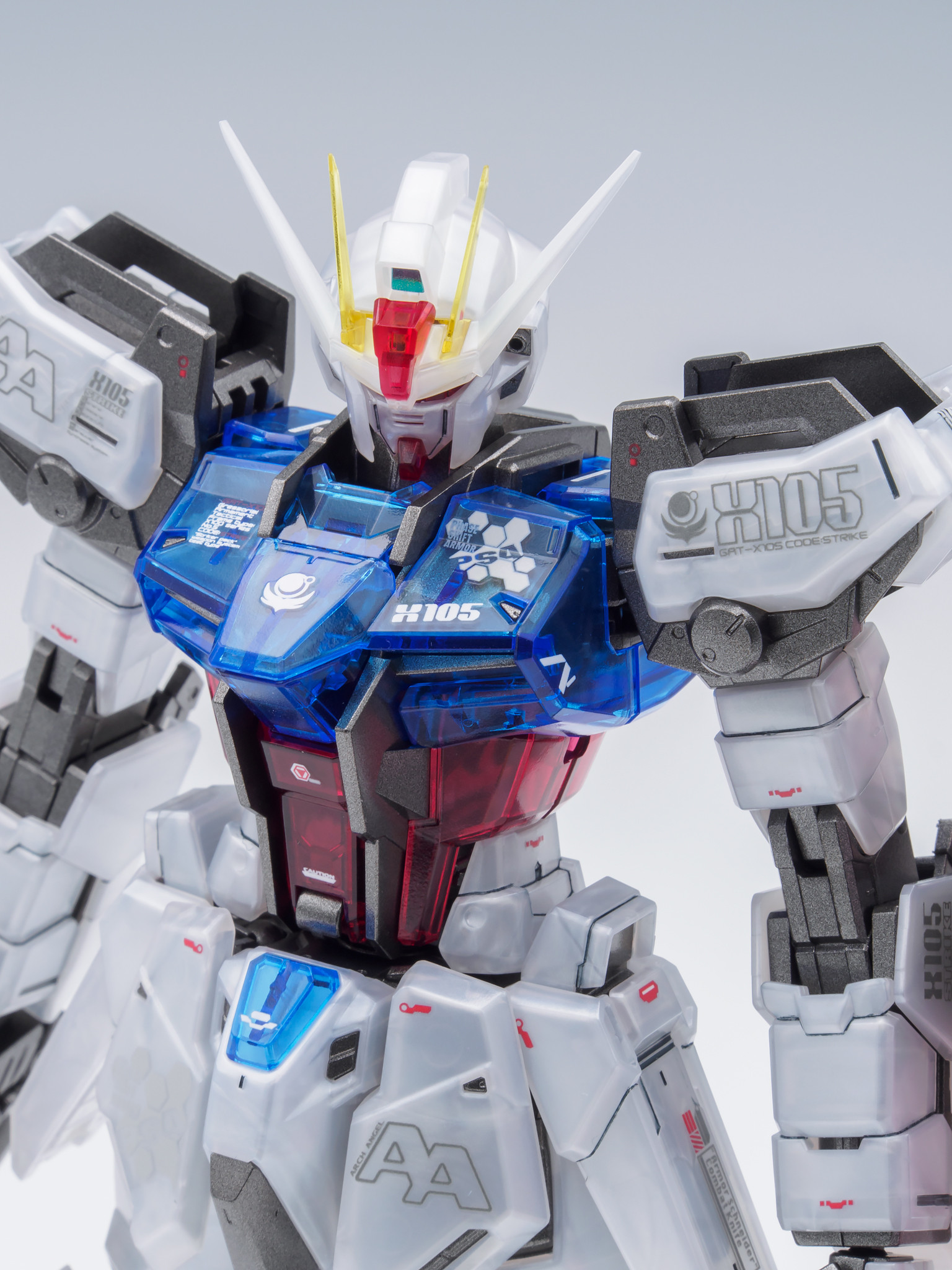 MG ガンダムベース限定エールストライクガンダム Ver.RM［クリアカラー