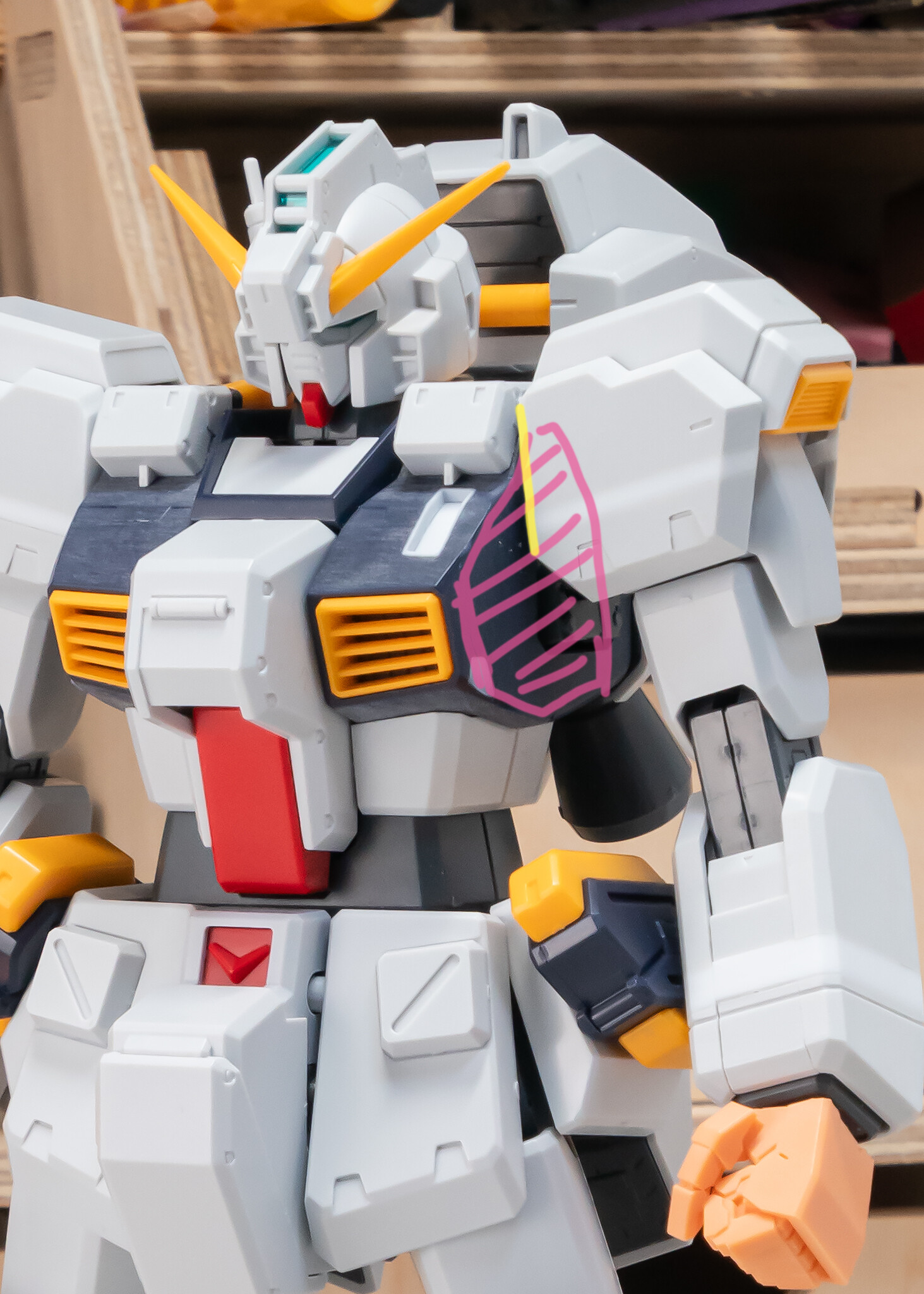 MG ヘイズル改 制作2／スタイル調整（胸・肩・前腕） : ずっと