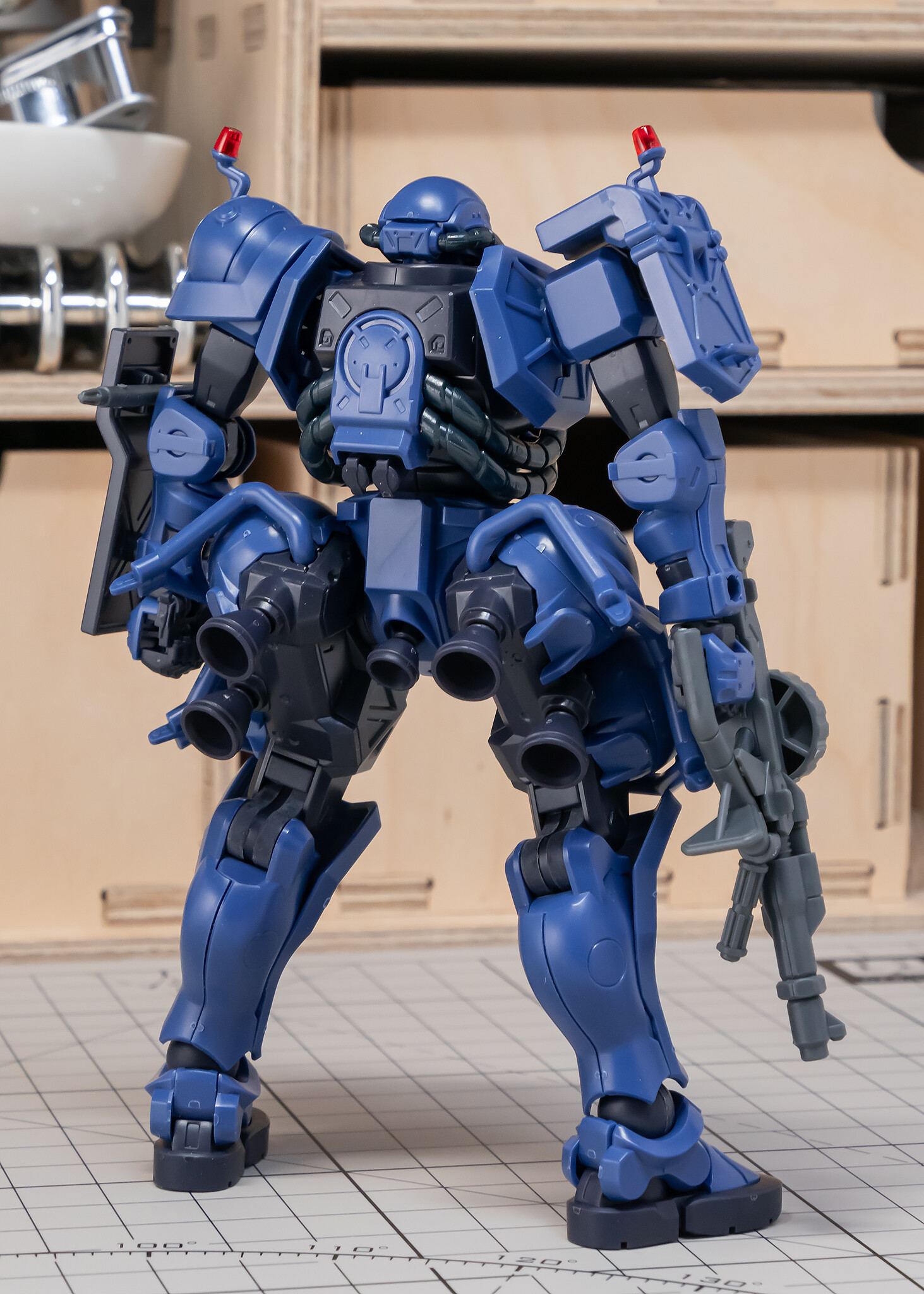 HG 軍警ザク 制作1／仮組み〜改修 : ずっとプラモデル