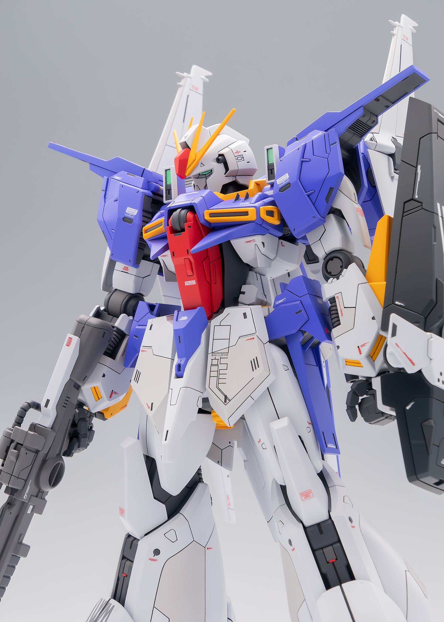 RE/100 1/100 ガンダムリントヴルム バウの特徴である変形・分離