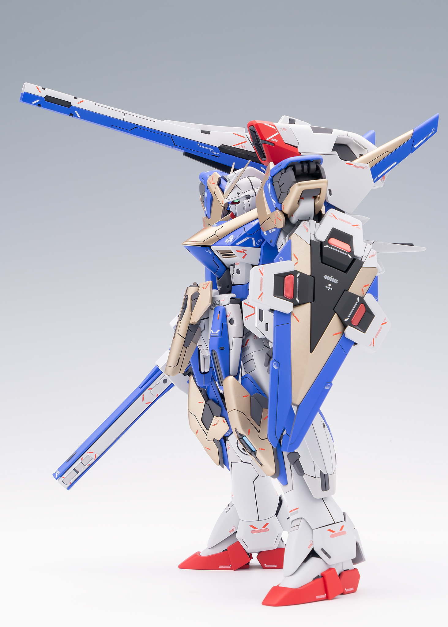 MG V2アサルトバスターガンダムVer.Ka（月刊ホビージャパン掲載
