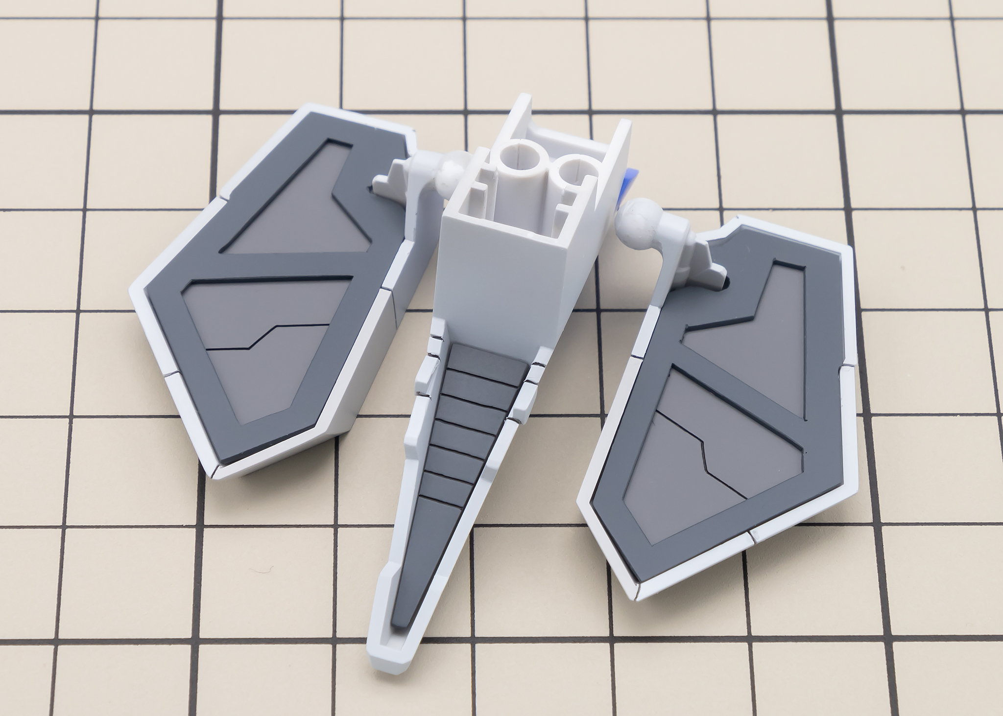 Re 100 ガンダムリントヴルム完成 っていういつもの感じで工作箇所やカラーレシピを ずっとガンプラ