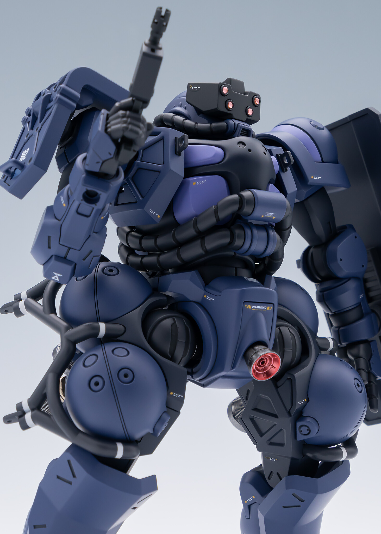 HG軍警ザク　完成品　全塗装 HG ジークアクス 軍警ザク 全塗装完成品セット 台座2個付属 HG