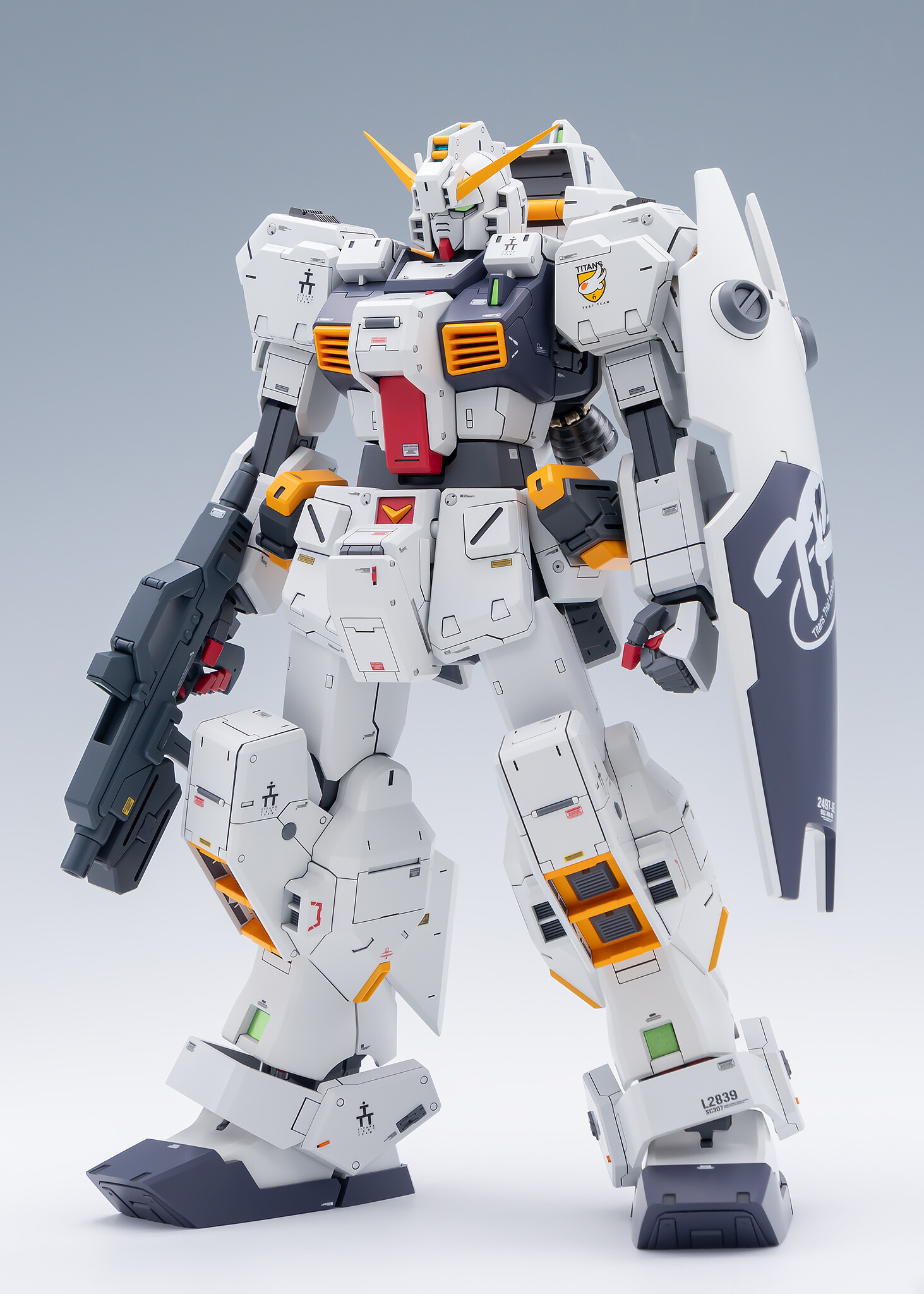 MG ガンダムTR-1［ヘイズル改］完成！ : ずっとプラモデル