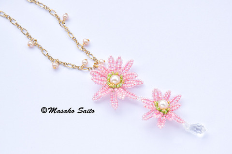Lt Pink Necklace 3-Edit