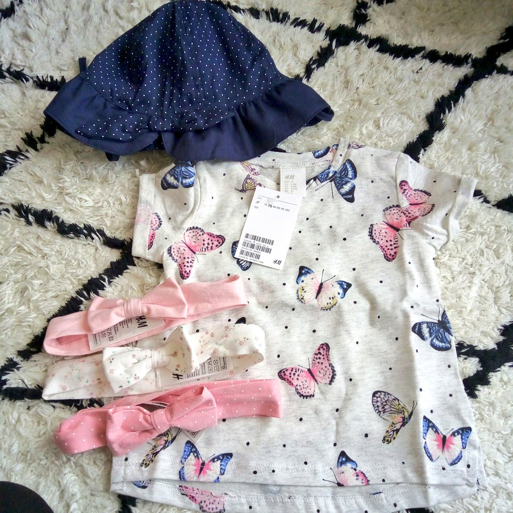 H Mベビー服 女の子の夏服とアクセサリー 新米ママのラク活