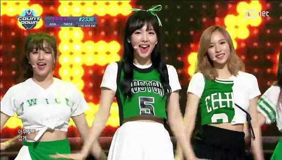 Twice Cheer Up 衣装 観 聴 楽 2 Twice Cheer Up 衣装 観 聴 楽 2