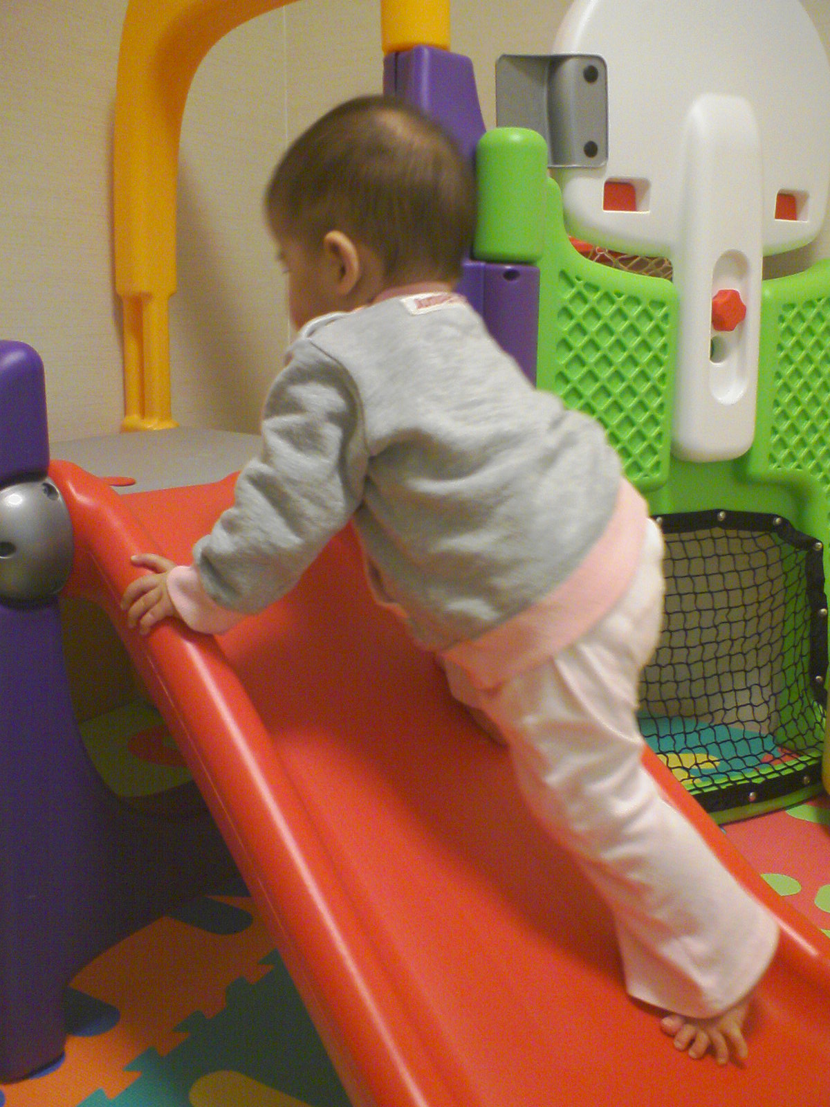 オススメの室内すべり台 フォールドプレイグラウンドlittee Tikesリトルタイクス ウチの娘の社長っぷり