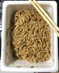 焼きそば納豆in撹拌