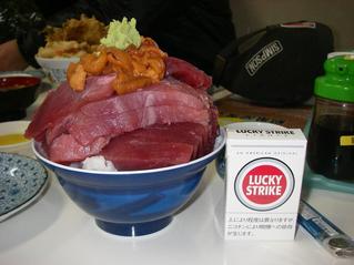 うに・まぐろ丼