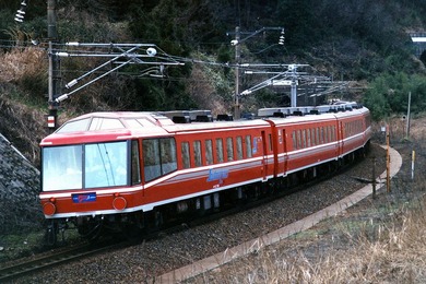 Rs81x12ssx_199003a2
