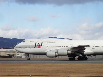 747_20060204