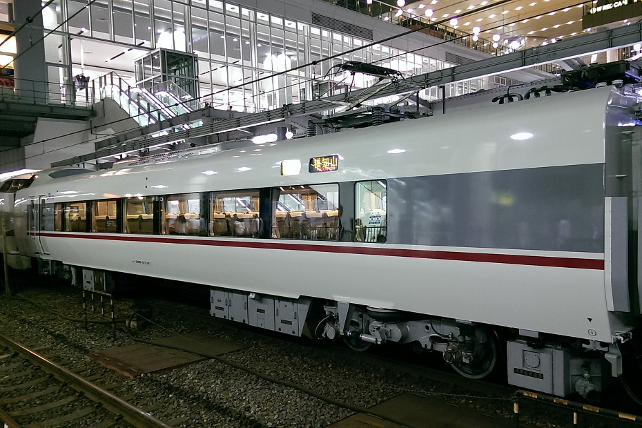 京神模型 289系 交流機器撤去屋根 増結3両セット用 くろしお こうのとり 京神模型 289系 交流機器撤去屋根 増結3両セット用 くろしお こう
