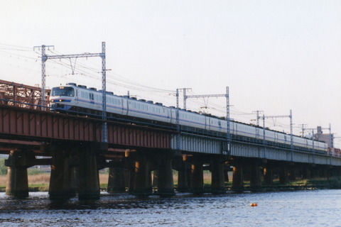 485_199905s
