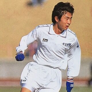 【レア希少】1995年　高校サッカー年鑑 公式記録　市立船橋　帝京高校　jリーグ 消えた天才”市船史上最高のストライカーは、なぜ2年でジェフを
