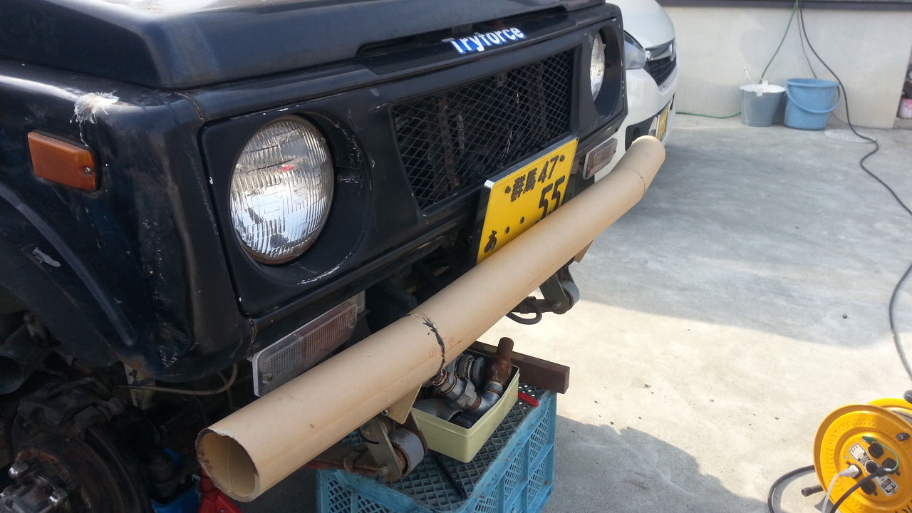 ジムニー ja11タニグチ製フロントバンパー JA11 ジムニー