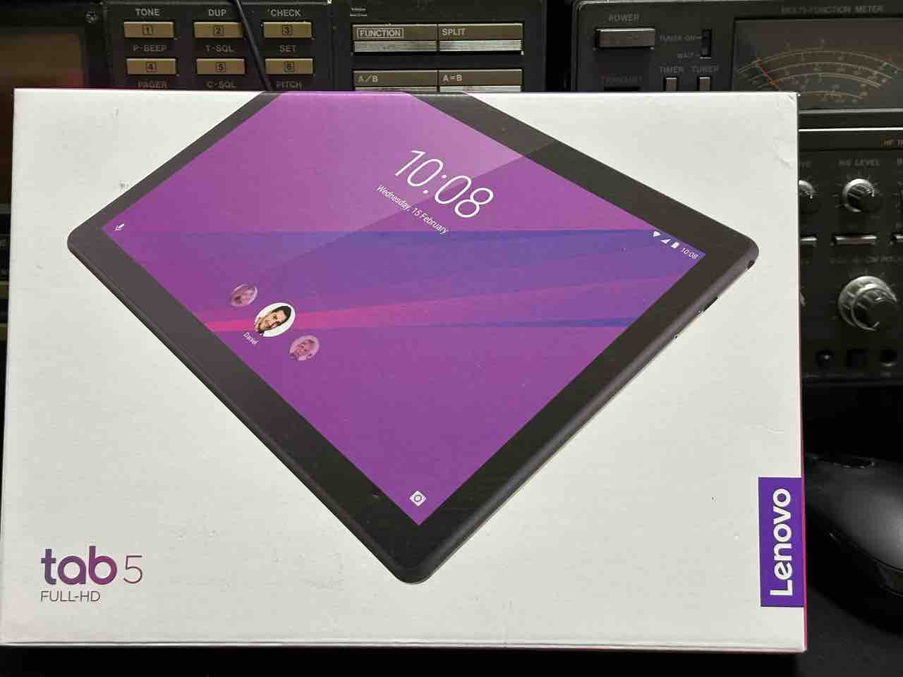 Lenovo TAB5 Andorid Tablet PC を購入 : Computer with Audio/Visual