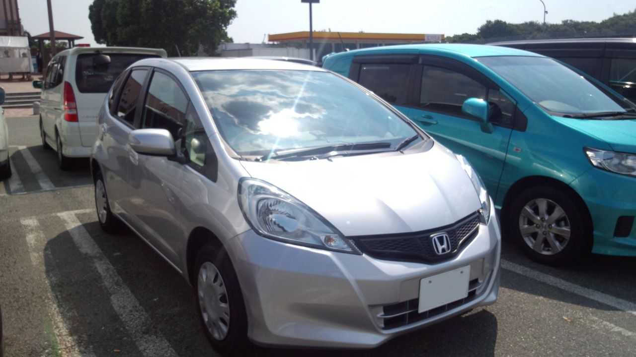 Honda Fit ガソリン車をレンタカーで借りる Computer With Audio Visual