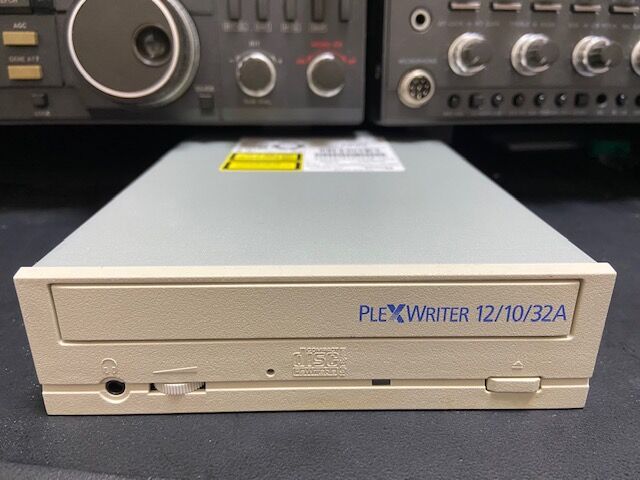 PX-W1210TS プレクスターPX-W1210TS 内臓SCSI CD-R/RWドライブ 中古