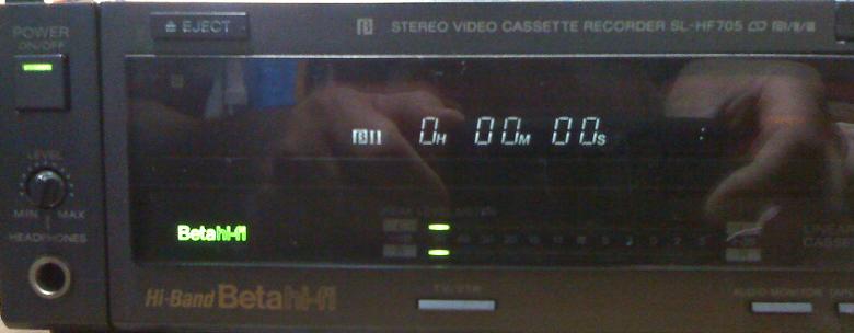 SONY SL-HF705 とはどんなA/V機器であったか : Computer with Audio/Visual
