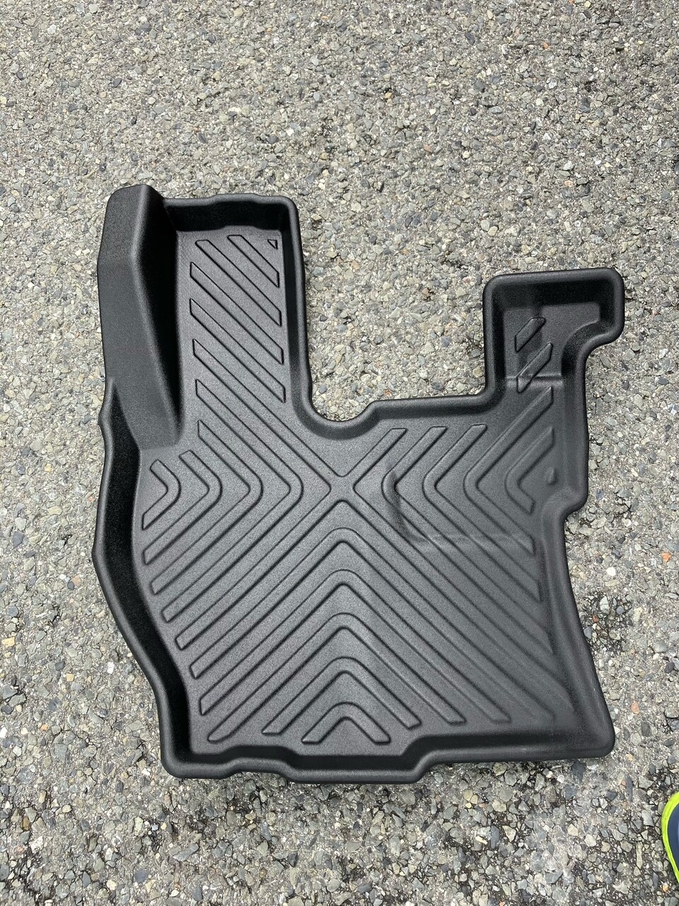 UDトラックス.純正ラバーフロアマット パーフェクトクオン新