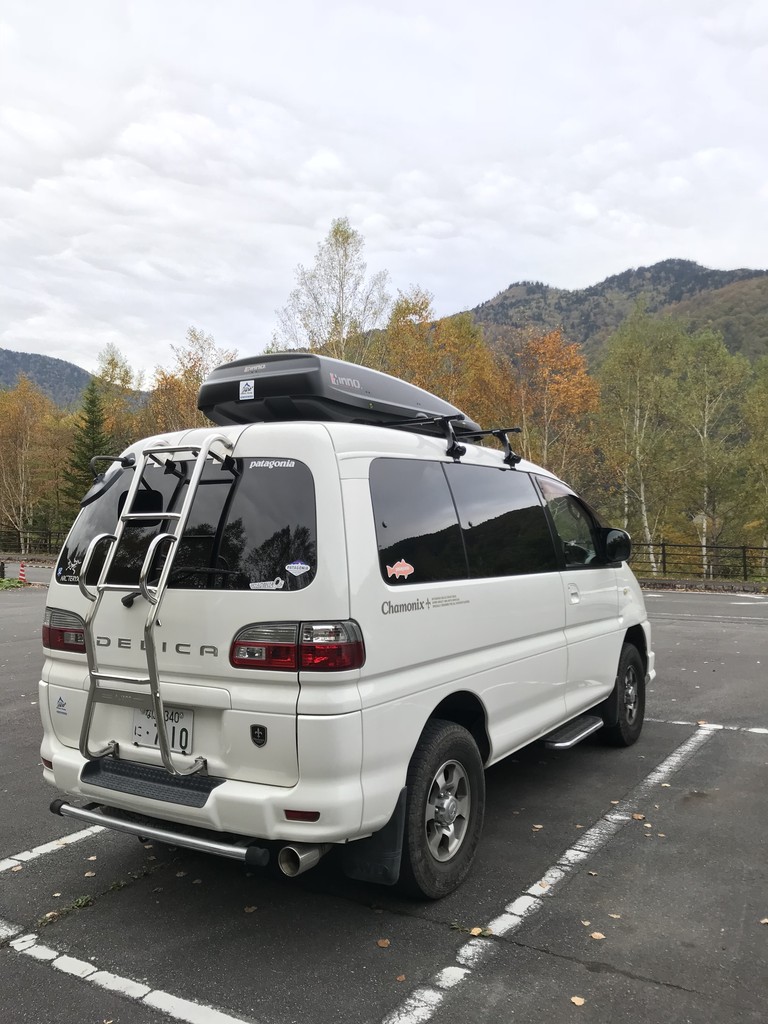 三菱自動車(純正) パーテションカーテン(リア クウォーター