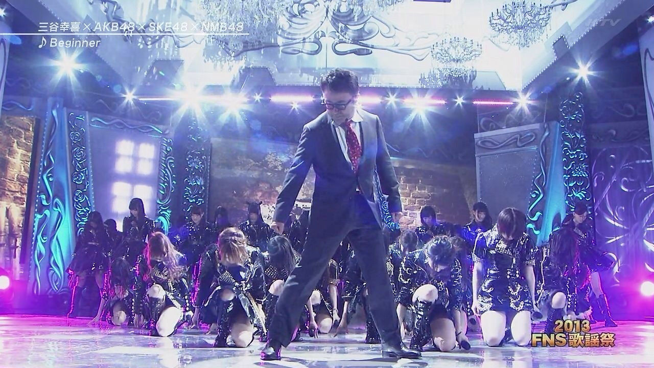 Fns歌謡祭 で三谷幸喜が放送事故クラスのakbコラボ 2ch実況鯖を一瞬飛ばすｗ 画像動画あり まとめんたる W 2chまとめ