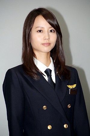 堀北真希主演ドラマ ミス パイロット 初回の視聴率は15 0 と高視聴率 キャプ画あり まとめんたる W 2chまとめ 堀北真希主演ドラマ ミス パイロット 初回の視聴率は15 0 と高視聴率 キャプ画あり まとめんたる W 2chまとめ