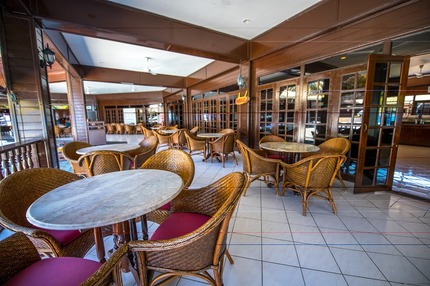 Dinning Hall_1